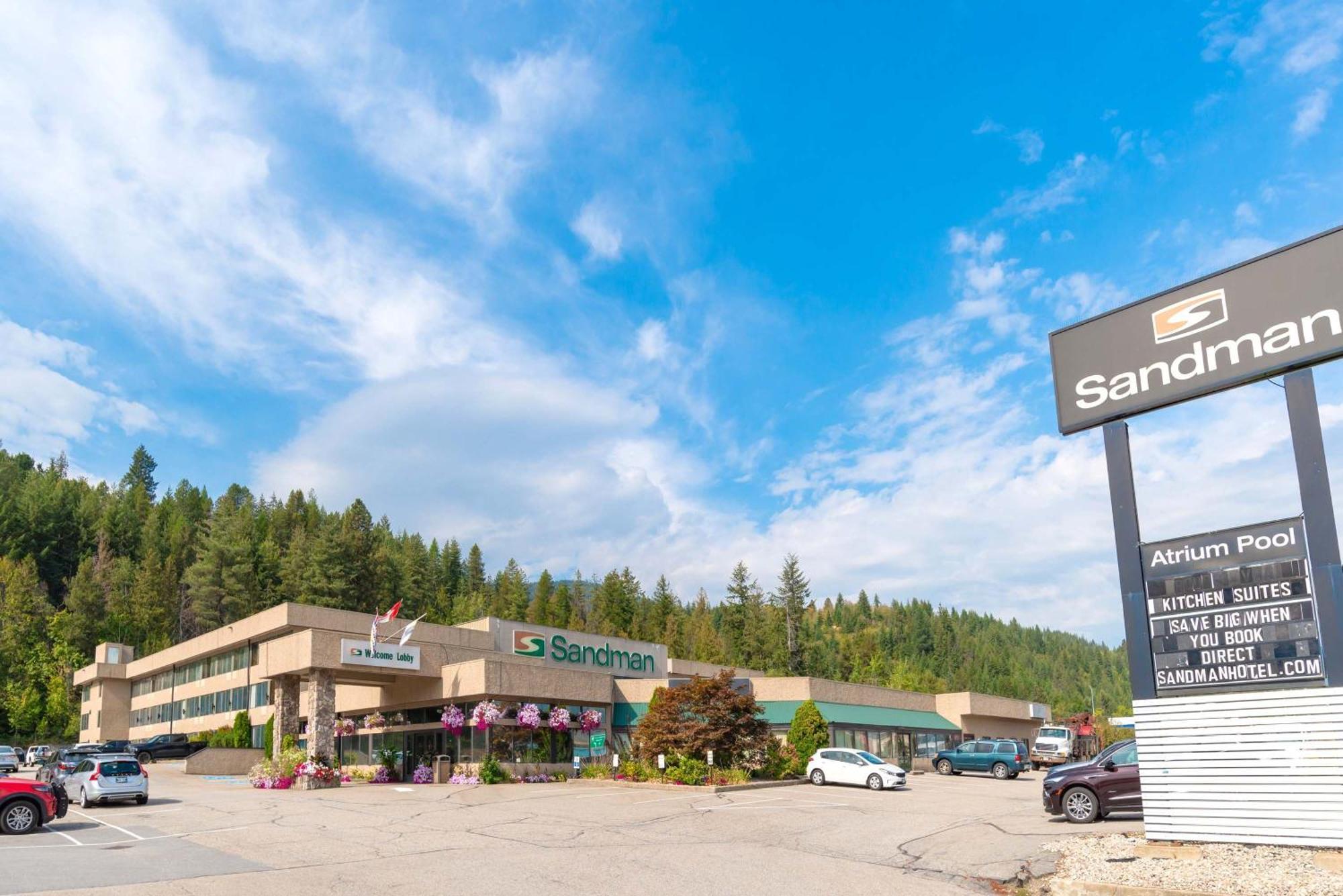Sandman Hotel Castlegar Eksteriør billede